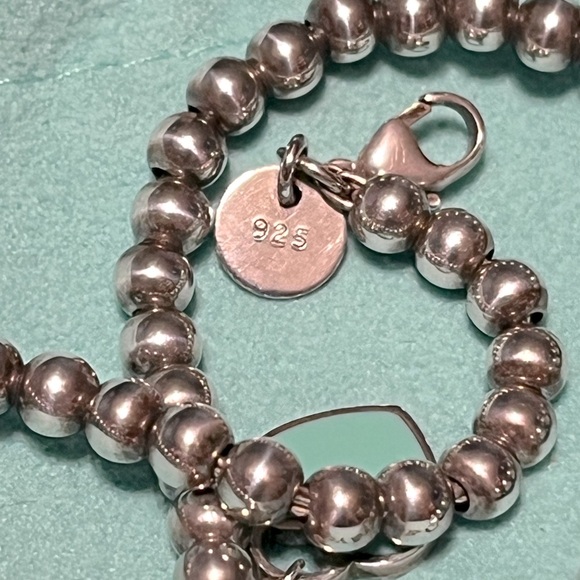 Tiffany & Co. blue enamel return to Tiffany Heart Bracelet (7 inches) - Picture 4 of 5